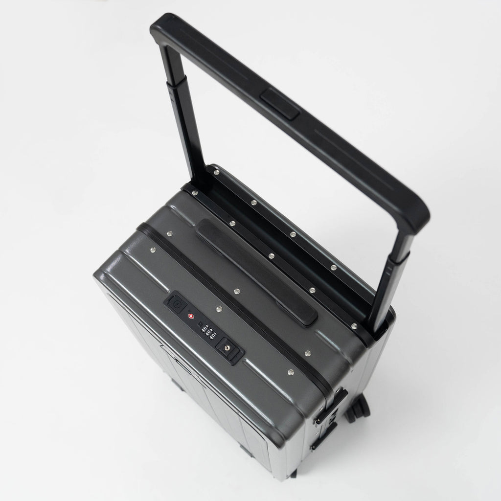 Valise Cabine Titou Premium – TSA, Port USB, Compartiment Laptop & Trolley Large - 8666PRO - Gris